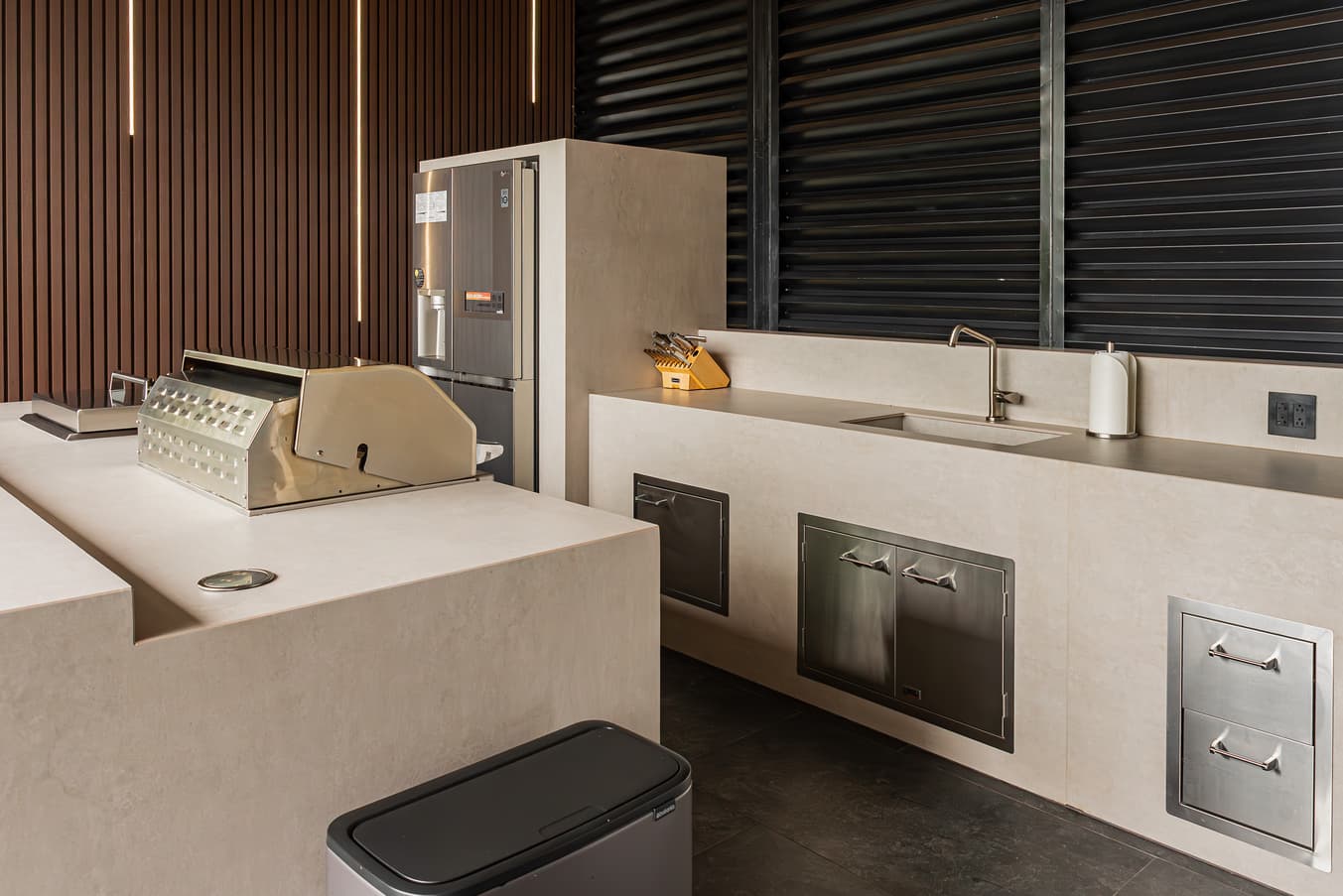 Outdoor Kitchen Setup